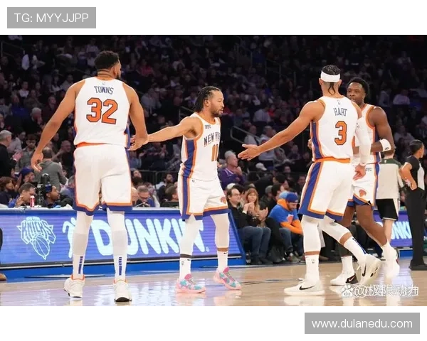 布伦森轰下32分10助攻率领尼克斯力克灰熊上演精彩对决强势战 布伦森轰下32分10助攻率领尼克斯力克灰熊上演精彩对决强势战