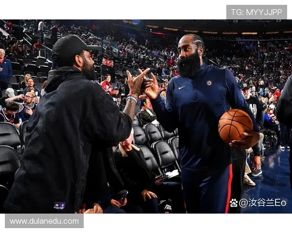 哈登主场揭幕战狂砍三十分七篮板七助攻感受无与伦比的激情与荣耀